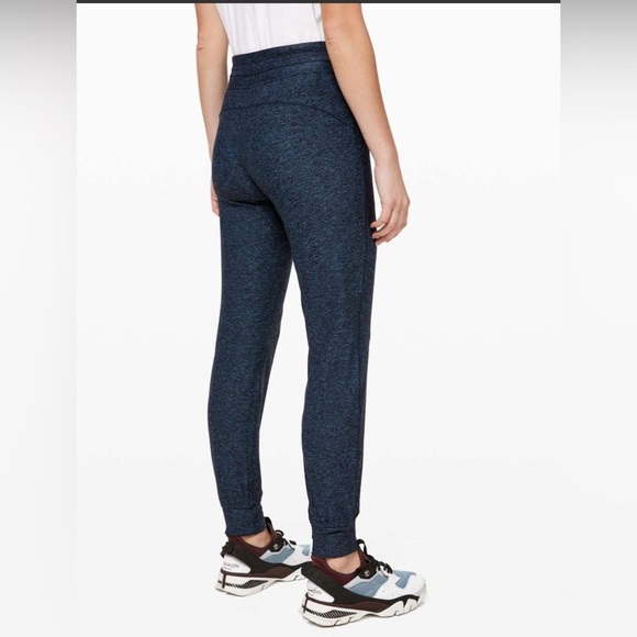 Lululemon Ready to Rulu Jogger Heathered True Navy Size 4 - Picture 3 of 13
